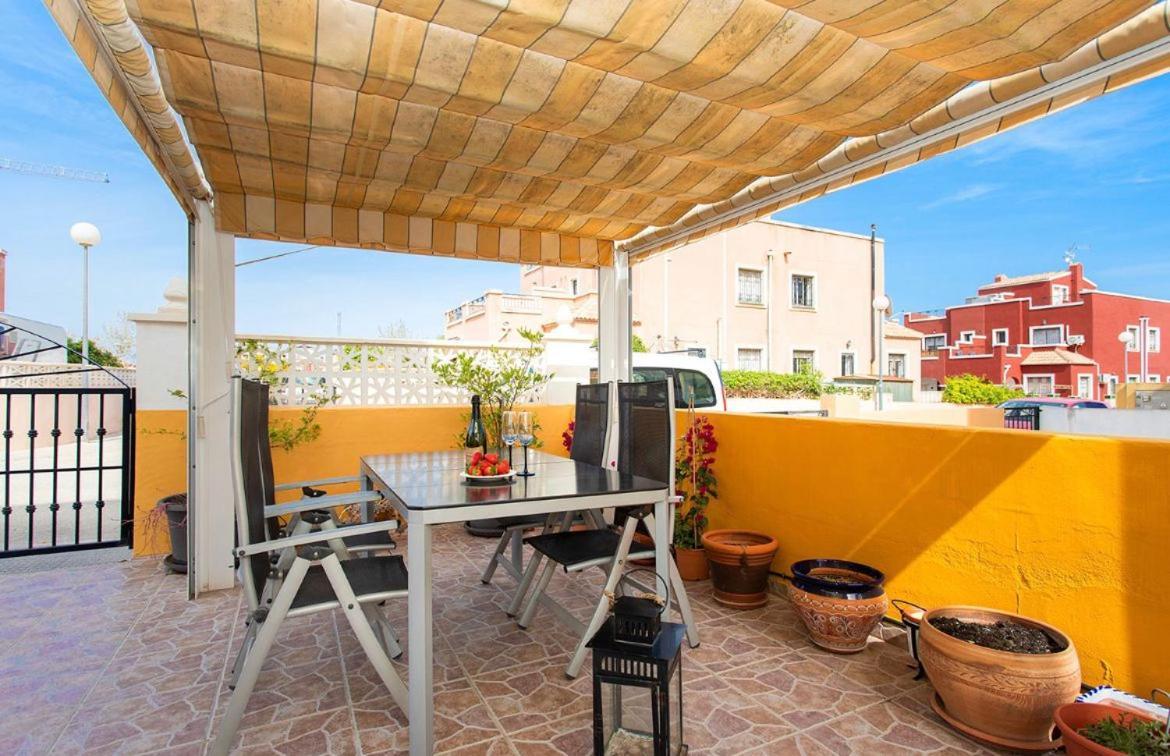 Bungalow La Herrada Лос Монтесинос Екстериор снимка