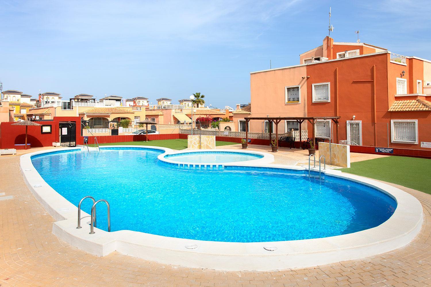 Bungalow La Herrada Лос Монтесинос Екстериор снимка
